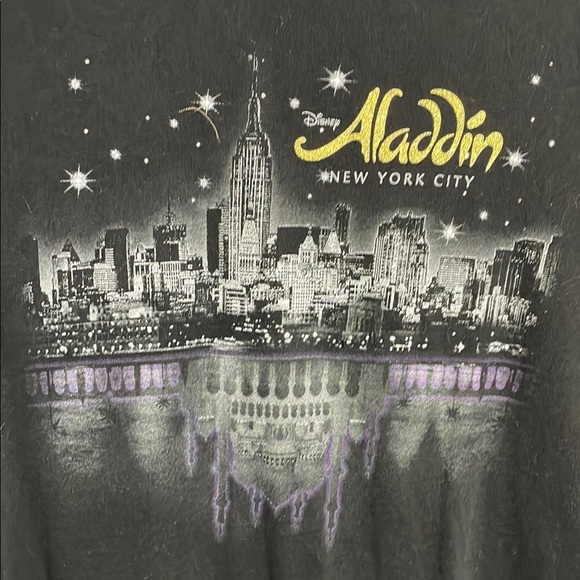 Disney Aladdin New York City Broadway Musical tshirt - Picture 4 of 6